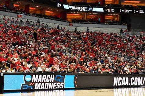 Stands of Louisville vs Gonzaga Game [Photo Courtesy Timothy D. Easley/Associated Press]

