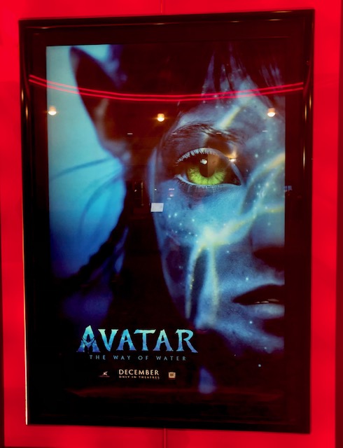 A picture of the Avatar: The Way of Water poster. 