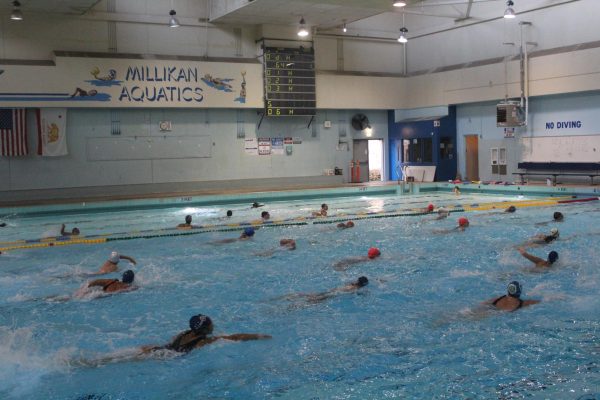 Photo of Millikan Girls Water Polo team warming up