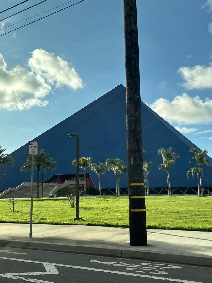 Photo of CSULB Pyramid