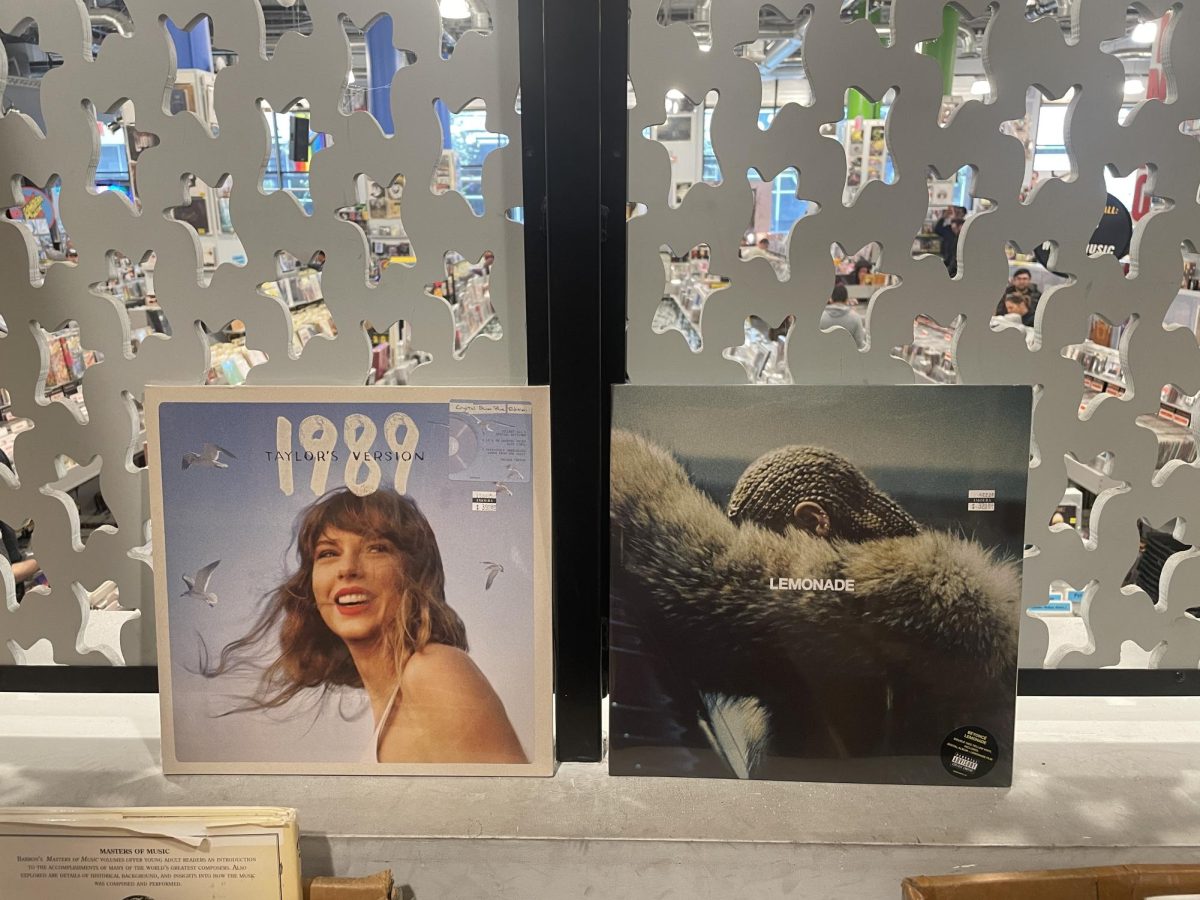 Photo of Taylor Swift & Beyonce Albums