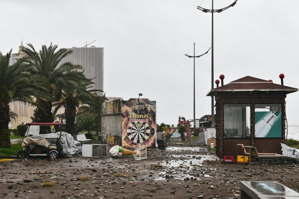 Photo of theme park affected by Hurricane Katrina 